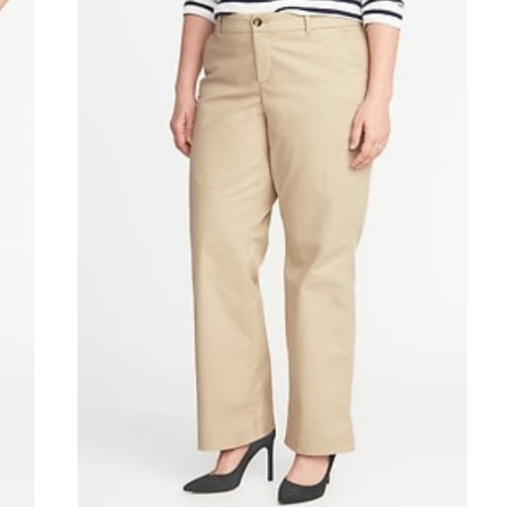 Bnwt plus size pants  regular fit. Size 30